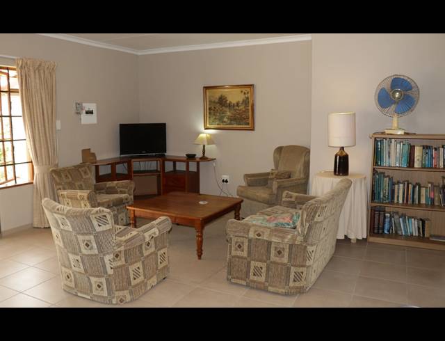 2 BEDROOM FLAT RENTED IN JORDAAN PARK